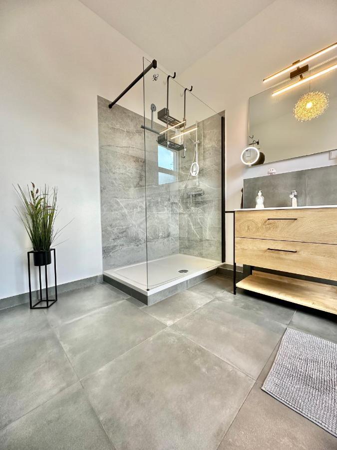 Exklusives City-Apartment Im Herzen Oldenburgs Mit Balkon Und Parkplatz A36 Экстерьер фото