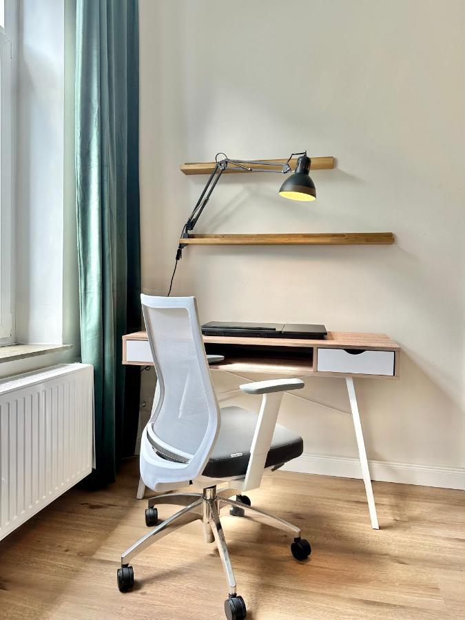 Exklusives City-Apartment Im Herzen Oldenburgs Mit Balkon Und Parkplatz A36 Экстерьер фото