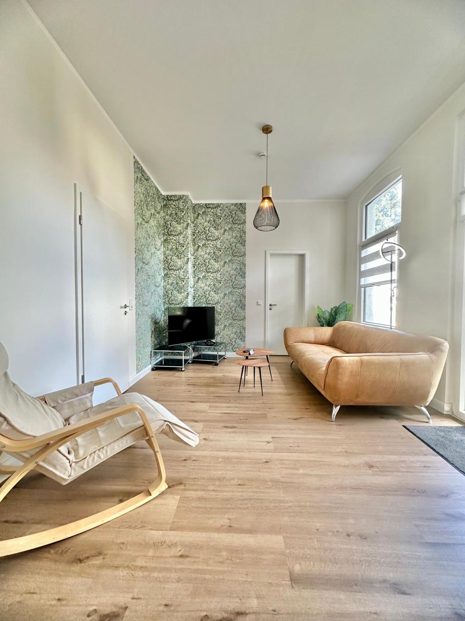 Exklusives City-Apartment Im Herzen Oldenburgs Mit Balkon Und Parkplatz A36 Экстерьер фото